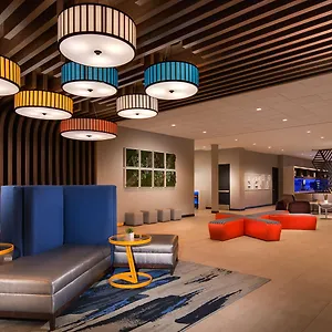 Glo Western Airport *** Nashville