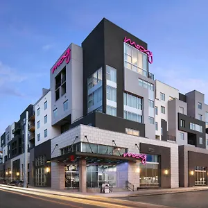 Moxy Vanderbilt Area Nashville